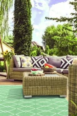 Buitenkleed MESH Green / White - 180 X 120 Cm 7 Buitenkleed MESH Green / White - 180 X 120 Cm -Tuinartikelen Winkel buitenkleed mesh green white 180 x 120 cm 533x800 624ae3f670a4a l